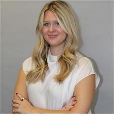 hannah-bach_1595e4b87b9346808903496493bc138c